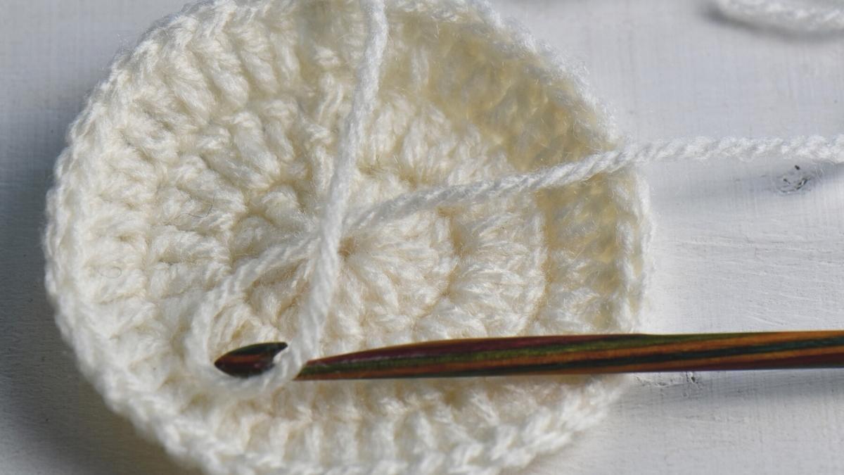 A crochet circle pattern