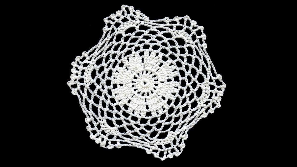 Poor crochet circle work that looks like a hexagon